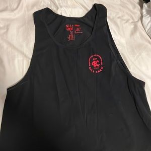 Kill Crew large tee. Worn less than 5 times. Like new.